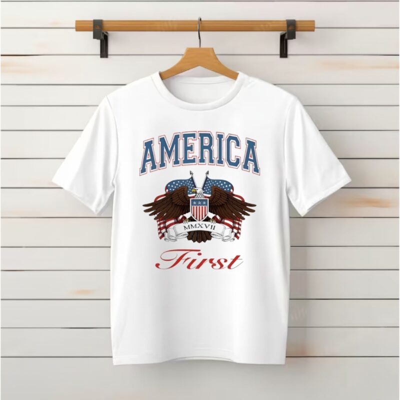 America First Vintage Eagle_Classic T-Shirt