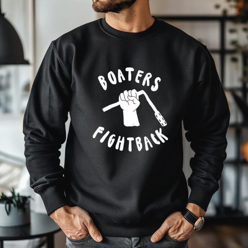 Boaters fight back_Crewneck Sweatshirt