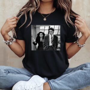 Chandler Bing and Courteney Cox Friends graphic 90s sitcom TV show vintage_Ladies T-Shirt