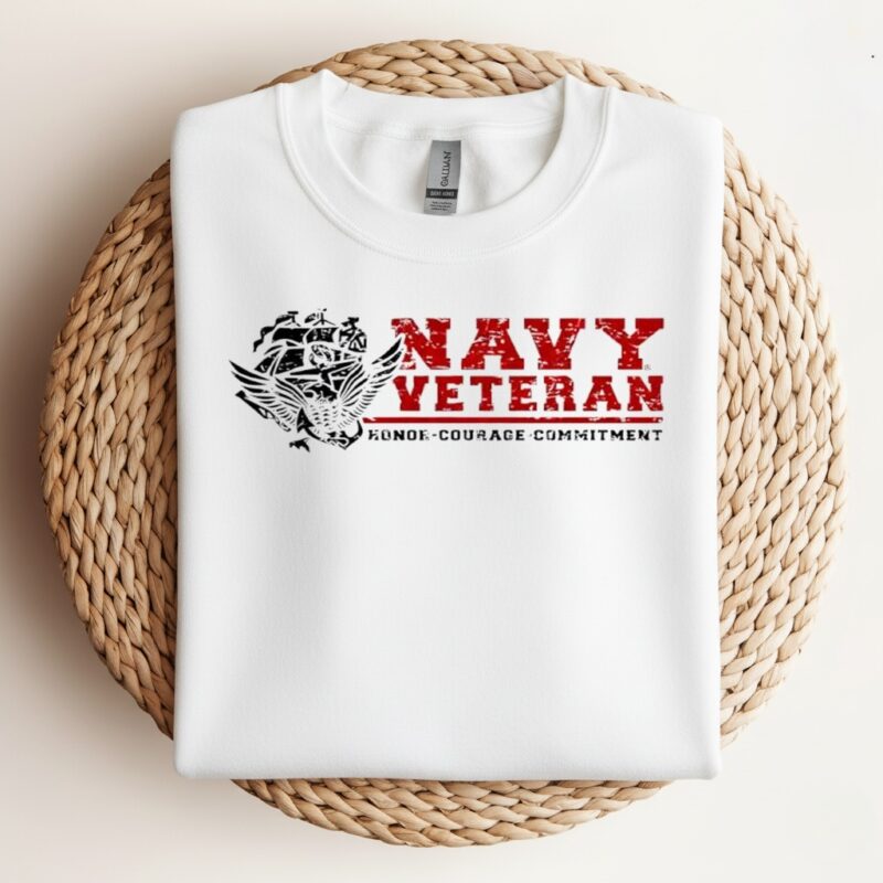 Navy Veteran honor courage commitment eagle wings spread_Crewneck Sweatshirt