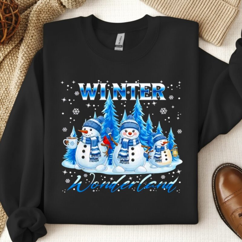 Winter Wonderland Snowman Family Snowflake Cozy Winter Scene_Crewneck Sweatshirt