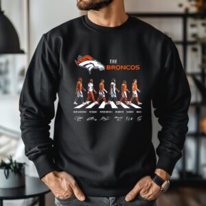 Denver Broncos NFL player cross the road signature_Crewneck Sweatshirt