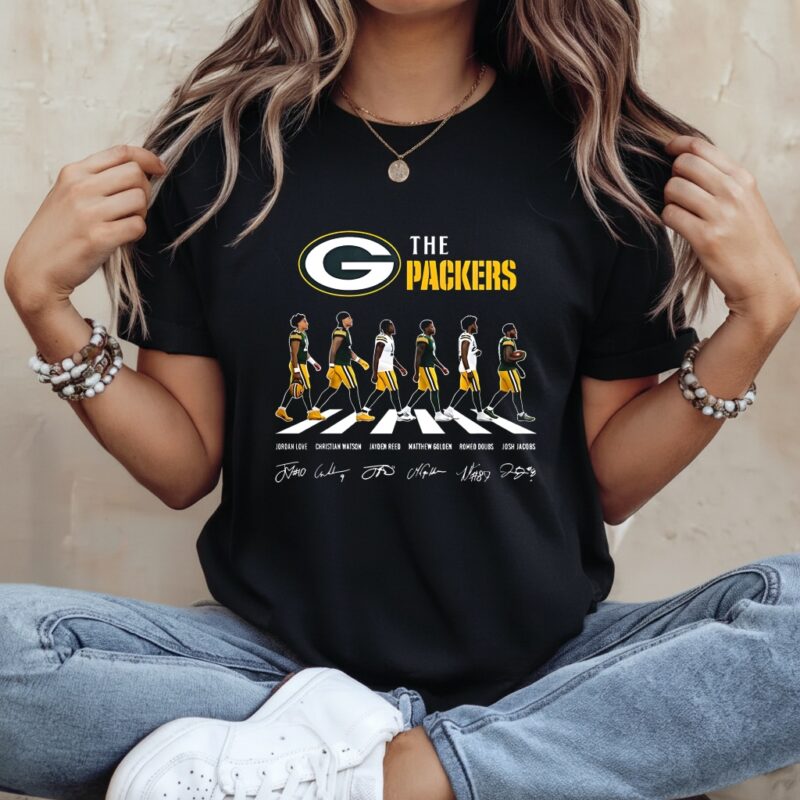 Green Bay Packers NFL player cross the road signature_Ladies T-Shirt