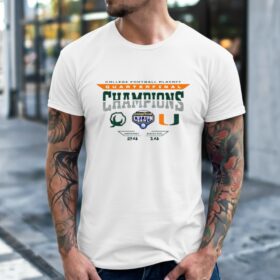 Miami Hurricanes beat Ohio State Buckeyes 24 14 2025 CFP Cotton Bowl Champions_Classic Men's T-Shirt