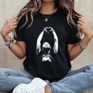 Post Malone heart hand retro_Ladies T-Shirt