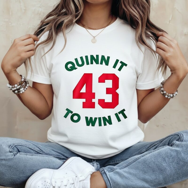 Quinn it to win it 43_Classic Women's T-Shirt