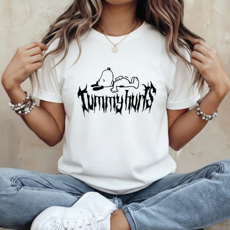 Snoopy tummy hurts_Classic Women's T-Shirt