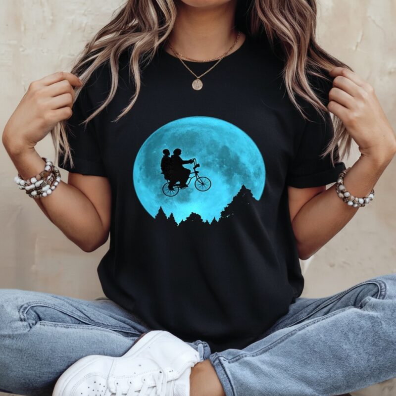 Strange Terrestrial Stranger Things X E.T. the Extra-Terrestrial_Ladies T-Shirt